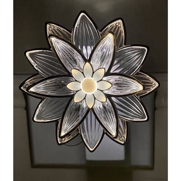 *NEW* OPEN LOTUS ~ SCENT CONTROL WALLFLOWER PLUG ~ Bath & Body Works - Picture 2 of 8